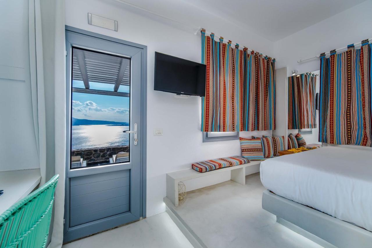Solstice Luxury Suites Oia  Exterior photo