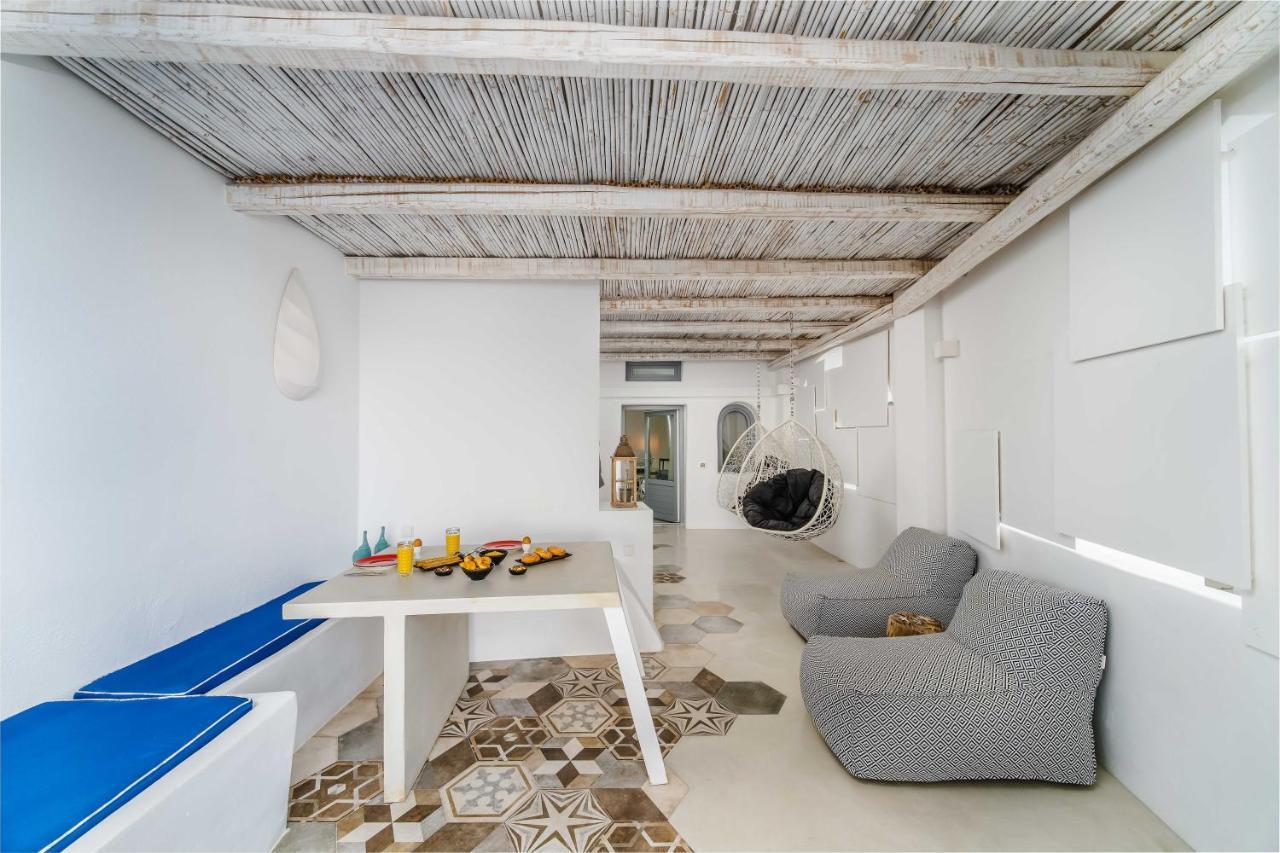 Solstice Luxury Suites Oia  Exterior photo