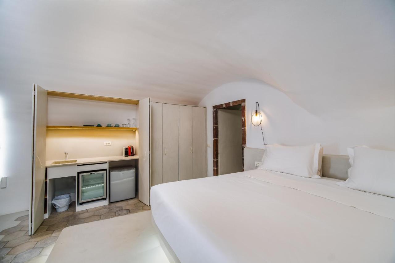 Solstice Luxury Suites Oia  Exterior photo